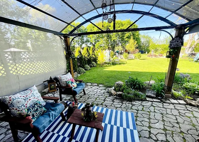 Paradise Oasis With A Secret Garden And Private Pool *